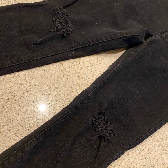 Re/Done High Rise Crop Raw Hem Distressed size 24 - Picture 12 of 16